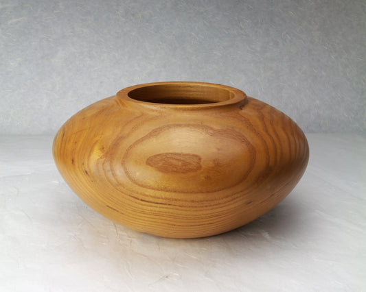 Mulberry Pot | Hollowed Form | 9"Wx4.5"H | 3lb 5oz