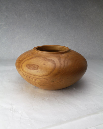 Mulberry Pot | Hollowed Form | 9"Wx4.5"H | 3lb 5oz