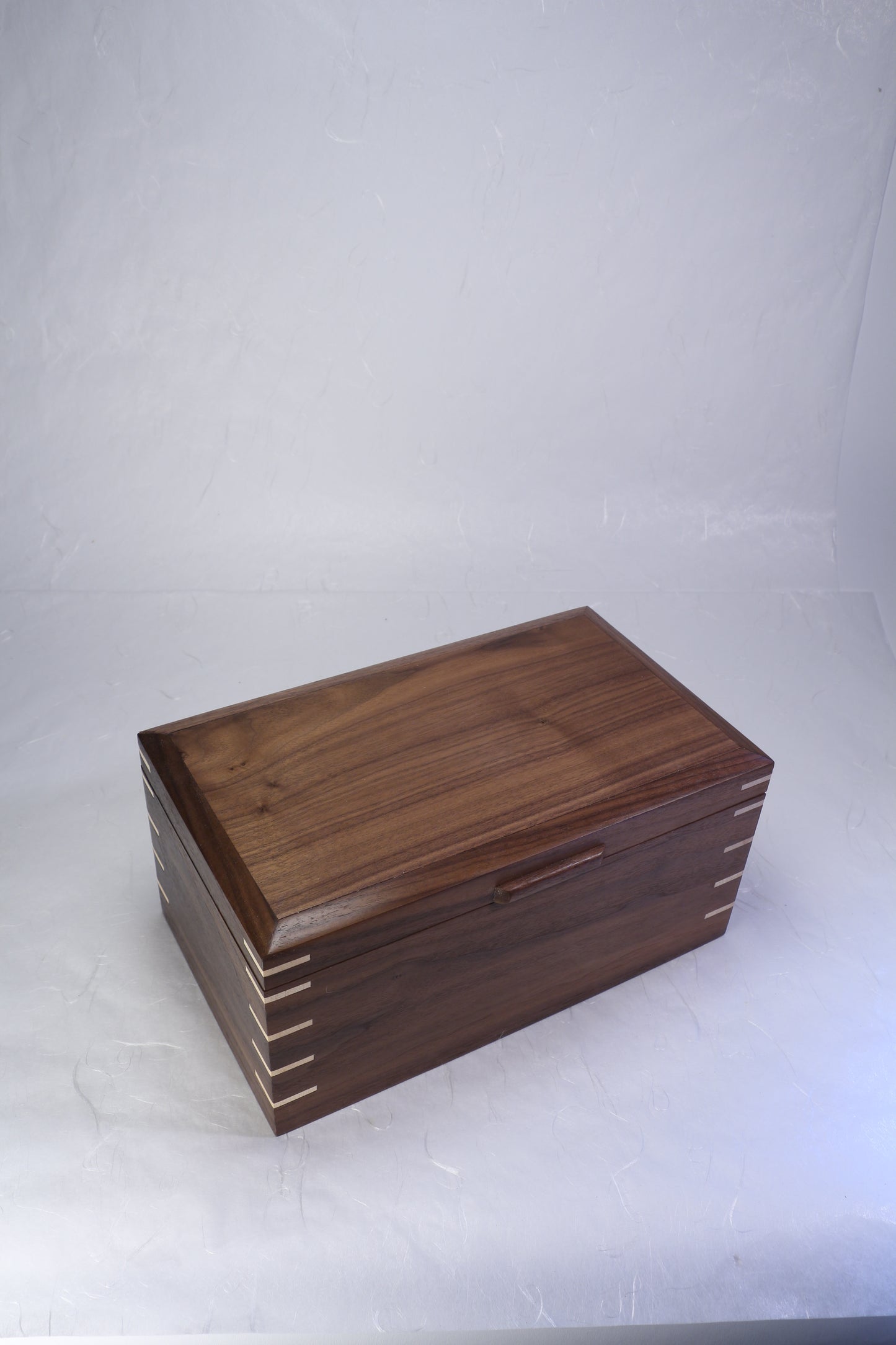 Walnut Keepsake Box | Heirloom | 11" x 6.5" x 5.25"