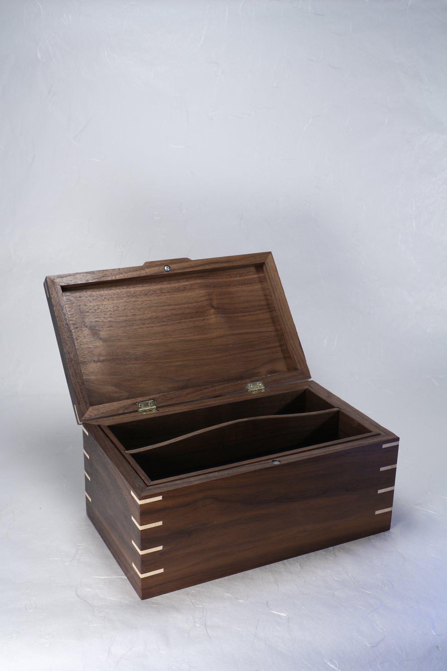 Walnut Keepsake Box | Heirloom | 11" x 6.5" x 5.25"