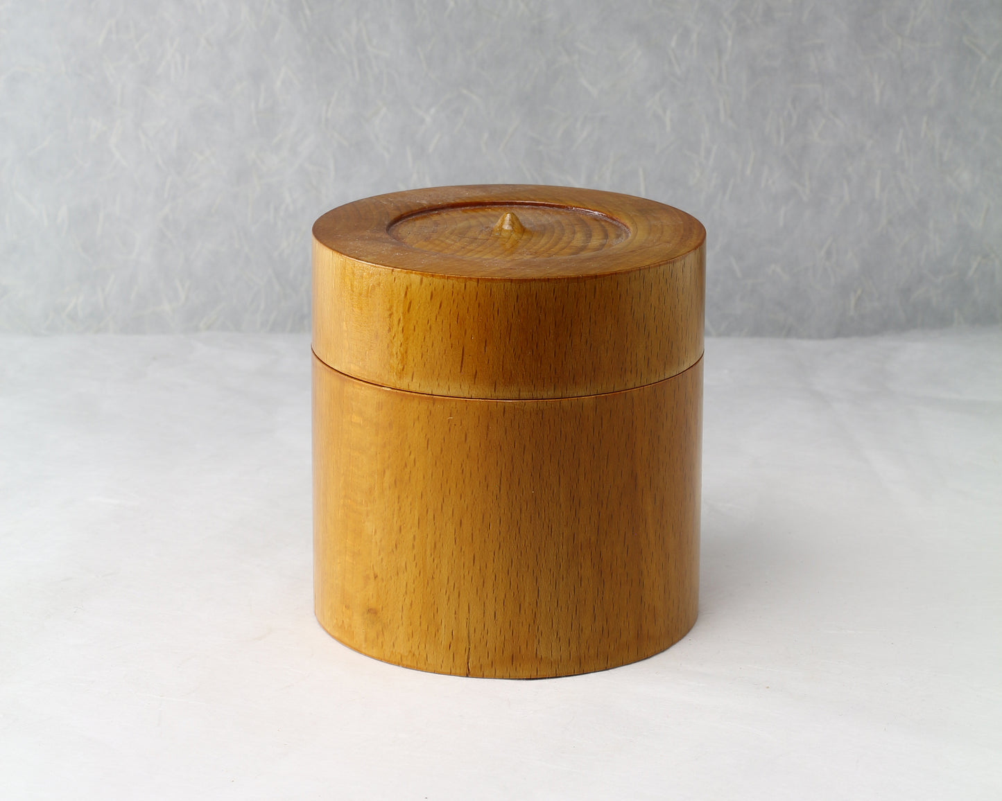 Confectionery Container | Beech | Amber Shellac Finish | 4.25"Diam.x 4.375" Height | 11 fl.oz.